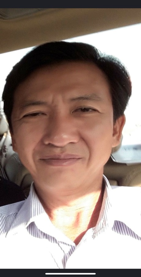 Ông TRẦN OANH 